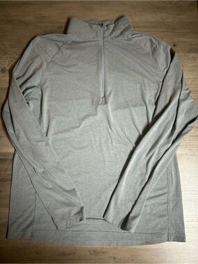 Travis Mathew Men's Light Gray Quarter-Zip Sweater
